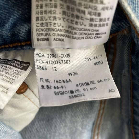 Levi's 501 High Waisted Denim Shorts Size 26 Button Fly 100% Cotton Distressed - Picture 5 of 10